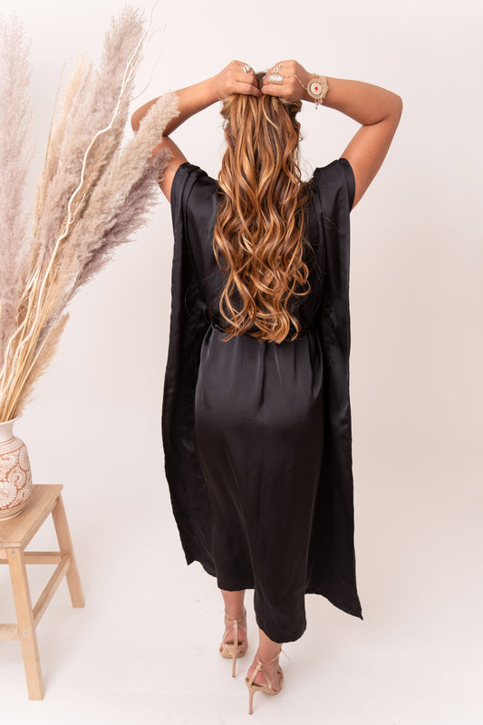 Noir Charm (Fekete Elegancia)